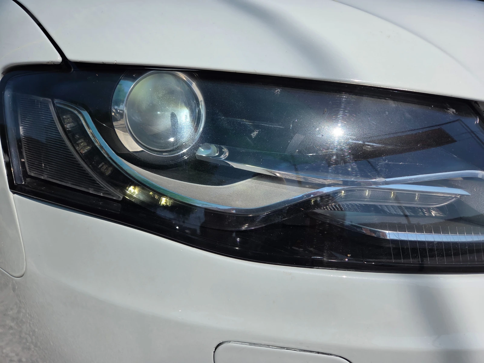 Audi A4 2.0TDI LED NAVI кожа, снимка 13 - Автомобили и джипове - 54870733