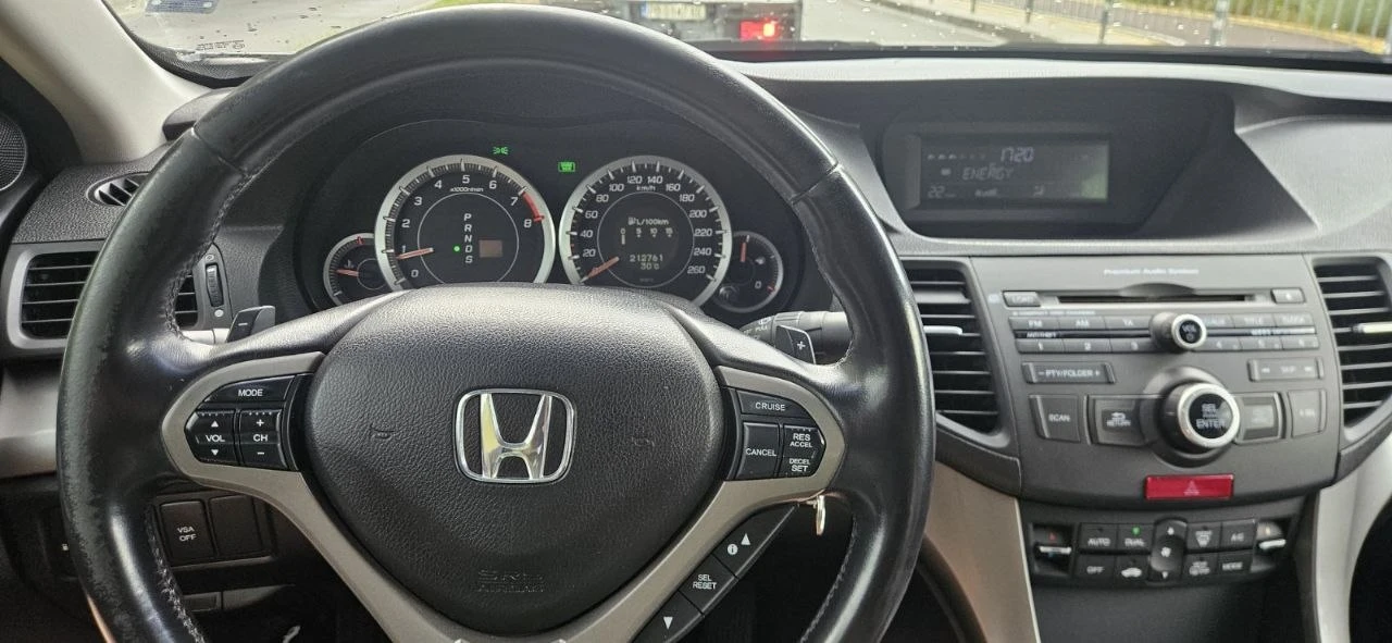 Honda Accord, снимка 6 - Автомобили и джипове - 54910121