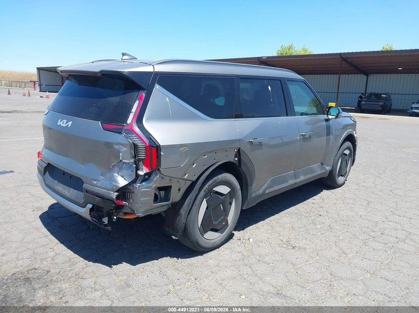 Kia EV9 Wind AWD | Mobile.bg � ����������� 4