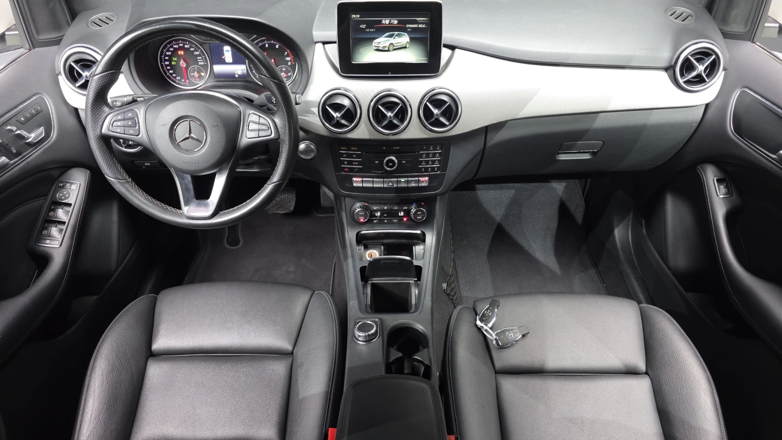 Mercedes-Benz B 220 КРАЙНА ЦЕНА, снимка 7 - Автомобили и джипове - 55318877