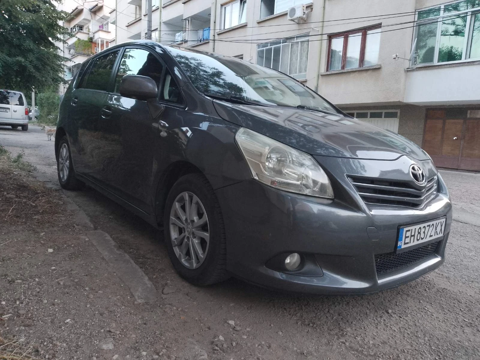 Toyota Verso Миниван 