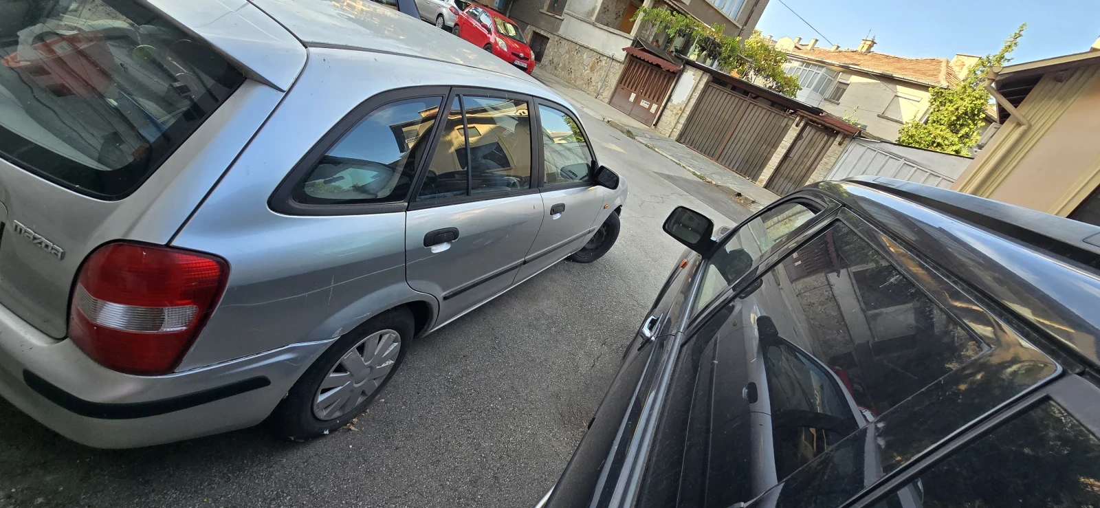 Mazda 323, снимка 3 - Автомобили и джипове - 55980528
