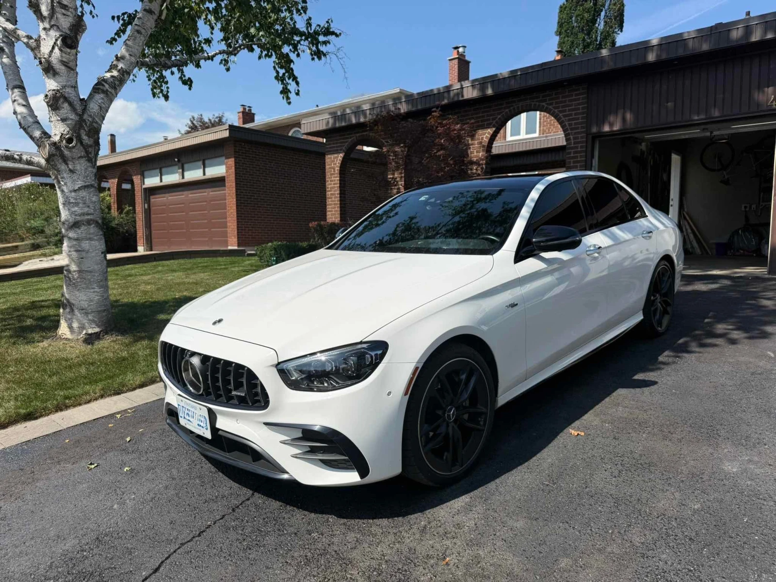 Mercedes-Benz E 53 AMG * CARFAX * ОПЦИЯ ЗА ФИНАНСИРАНЕ