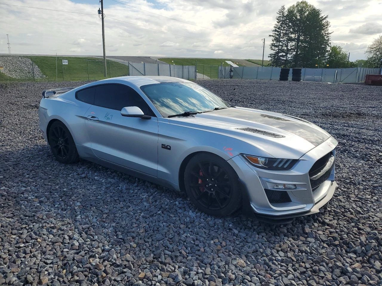 Ford Mustang 5.0i* GT* ОТ ЗАСТРАХОВАТЕЛ* , снимка 5 - Автомобили и джипове - 56074033