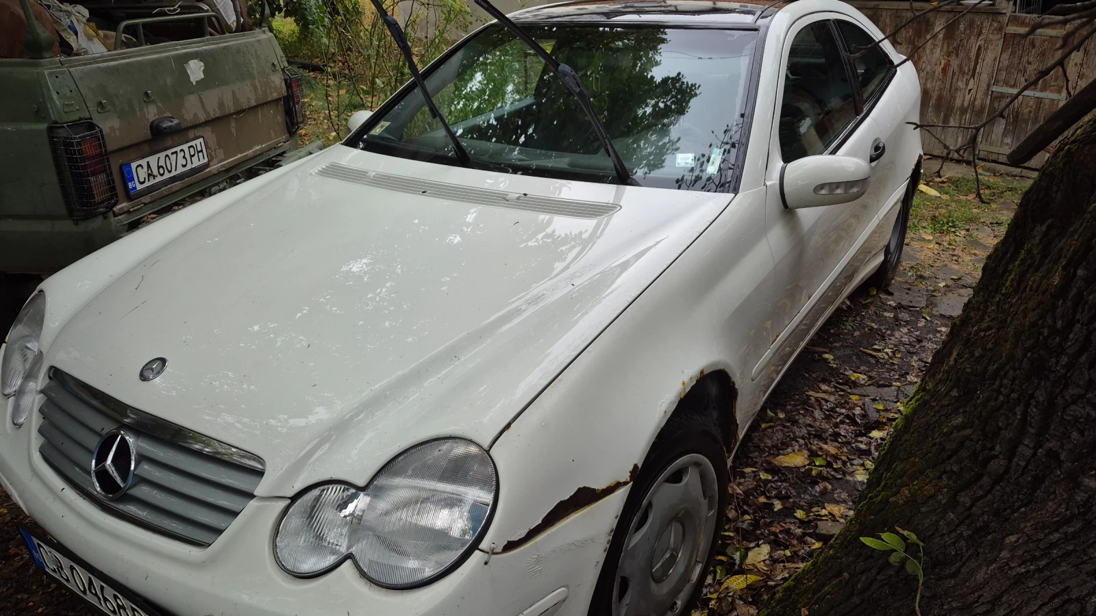 Mercedes-Benz C 180, снимка 4 - Автомобили и джипове - 56268400