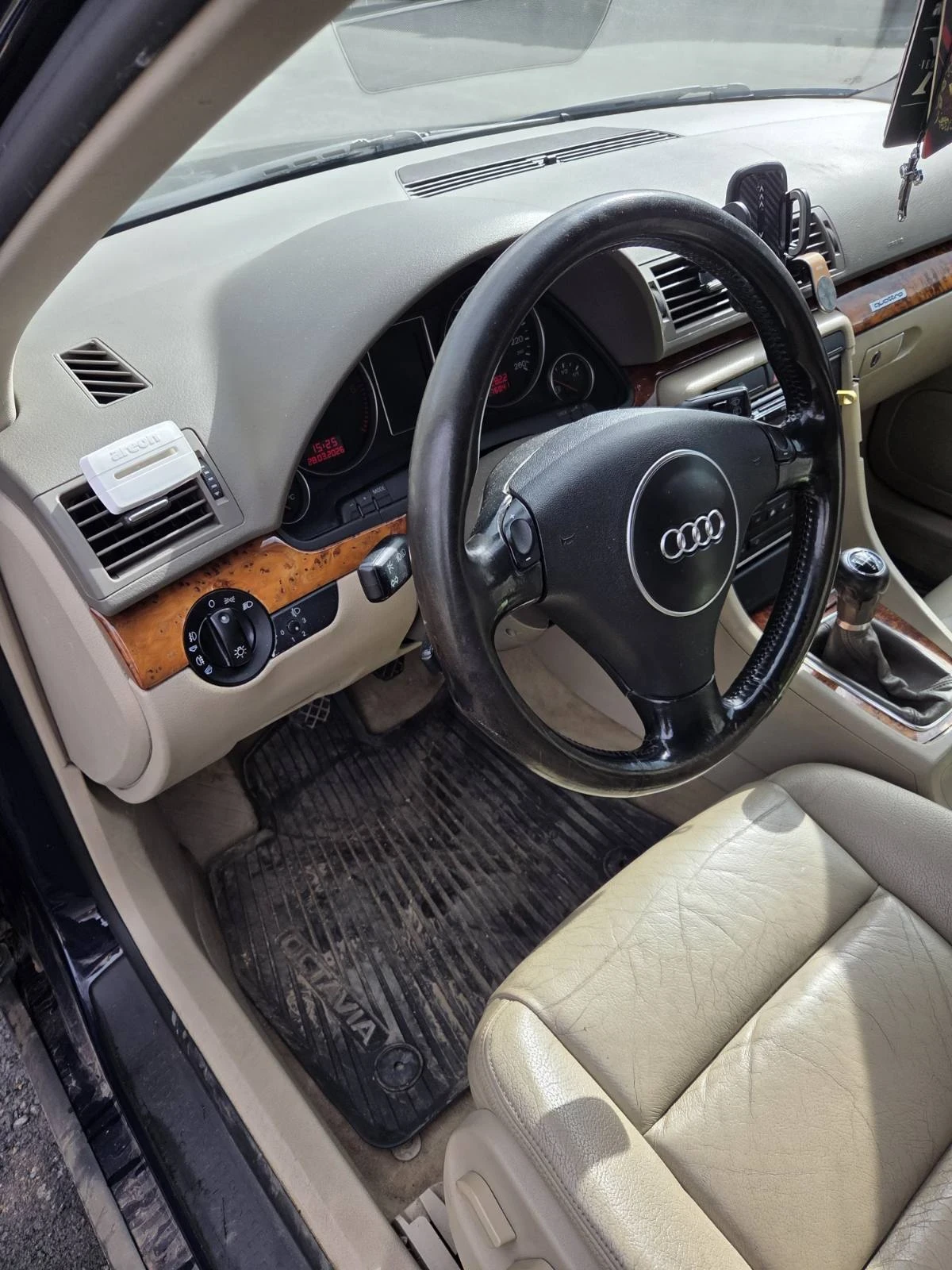 Audi A4 B6, снимка 12 - Автомобили и джипове - 56309952