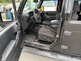 Jeep Wrangler Sport | CARFAX | АВТОФИНАНСИРАНЕ, снимка 10