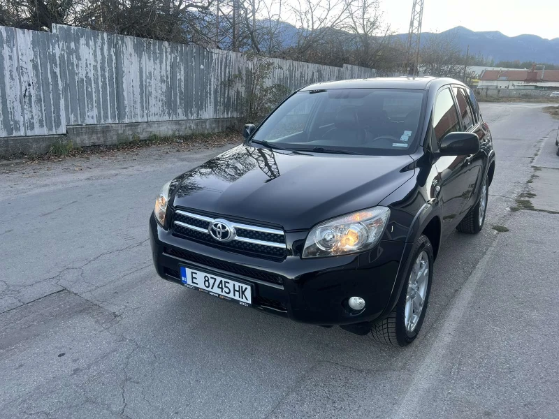 Toyota Rav4 2.2D Navi Camera Keyless, снимка 1 - Автомобили и джипове - 48008746