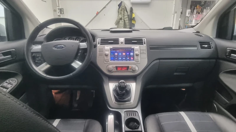 Ford Kuga 2.0 TDCI 4WD Titanium, снимка 5 - Автомобили и джипове - 47991985