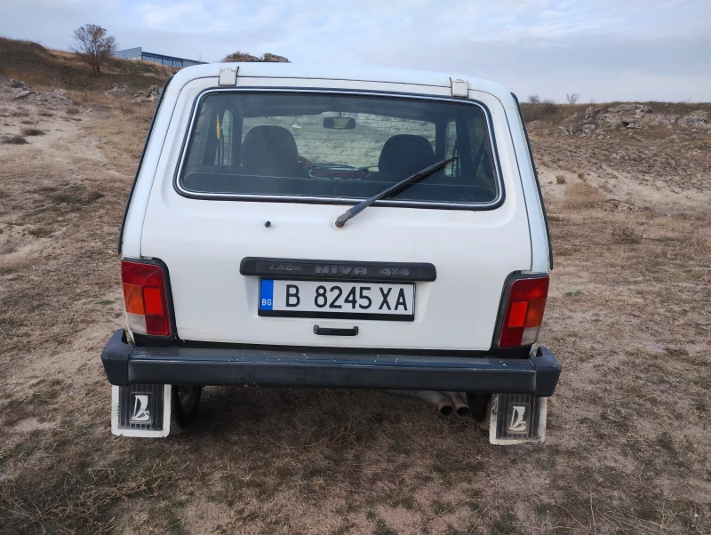 Lada Niva 1.7i, снимка 6 - Автомобили и джипове - 48212725