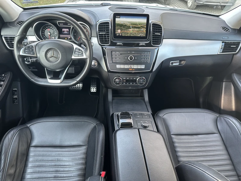 Mercedes-Benz GLE 350 d Cp. 4M AMG 360  Airmat Pano Harman TV, снимка 9 - Автомобили и джипове - 53271178