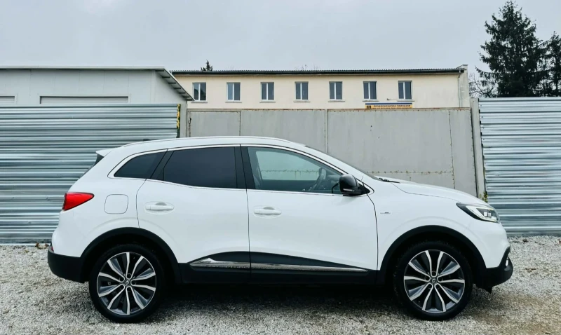 Renault Kadjar АВТОМАТ* КЕЙЛЕС* КАМЕРА , снимка 5 - Автомобили и джипове - 53424136