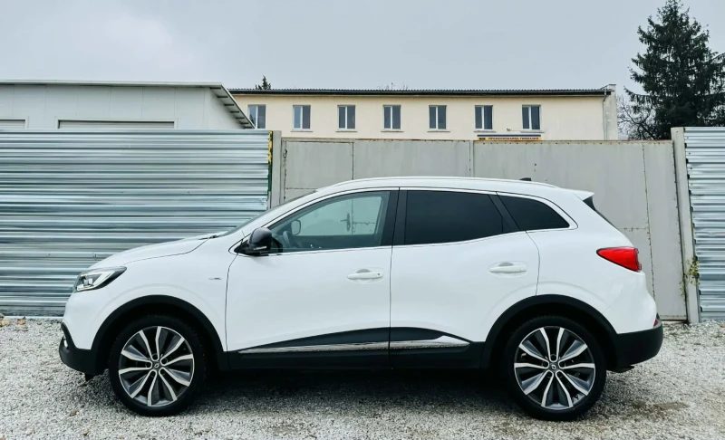 Renault Kadjar АВТОМАТ* КЕЙЛЕС* КАМЕРА , снимка 4 - Автомобили и джипове - 53424136
