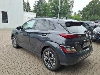 Hyundai Kona 64kWh_Face_ГАРАНЦИЯ 41 хил  SoH_100% Кам_Подгр Тер, снимка 3 - Автомобили и джипове - 52510665