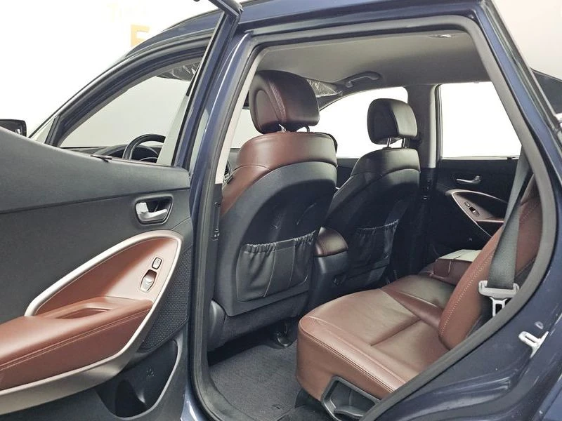 Hyundai Santa fe Diesel 2.0 4WD| 184к.с.| ВКЛ.ТЕХНОТЕСТ, снимка 11 - Автомобили и джипове - 55432540
