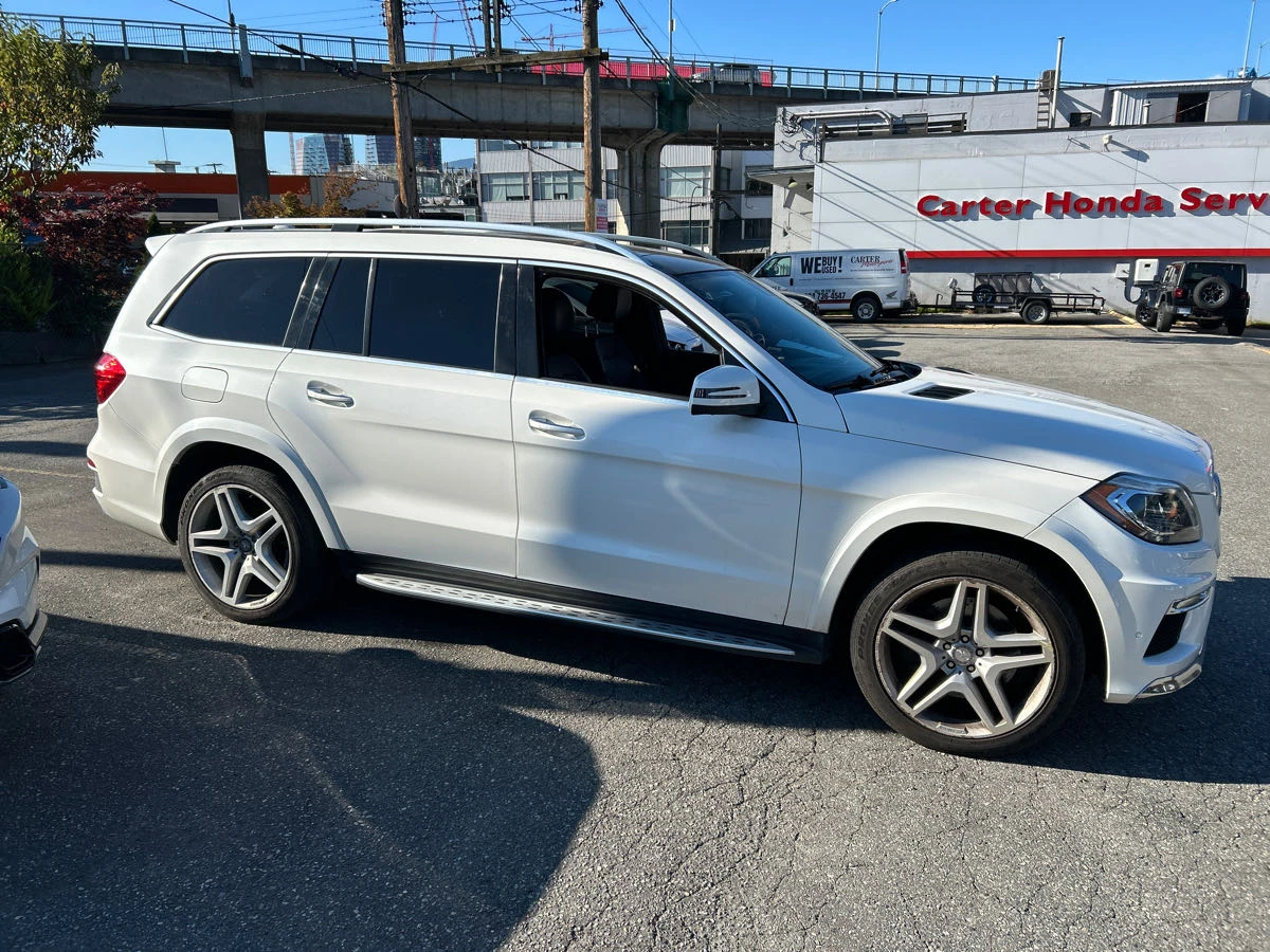 Mercedes-Benz GL 550 CARFAX* АВТОФИНАНСИРАНЕ БЕЗ ПЪРВОНАЧАЛНА ВНОСКА - изображение 5