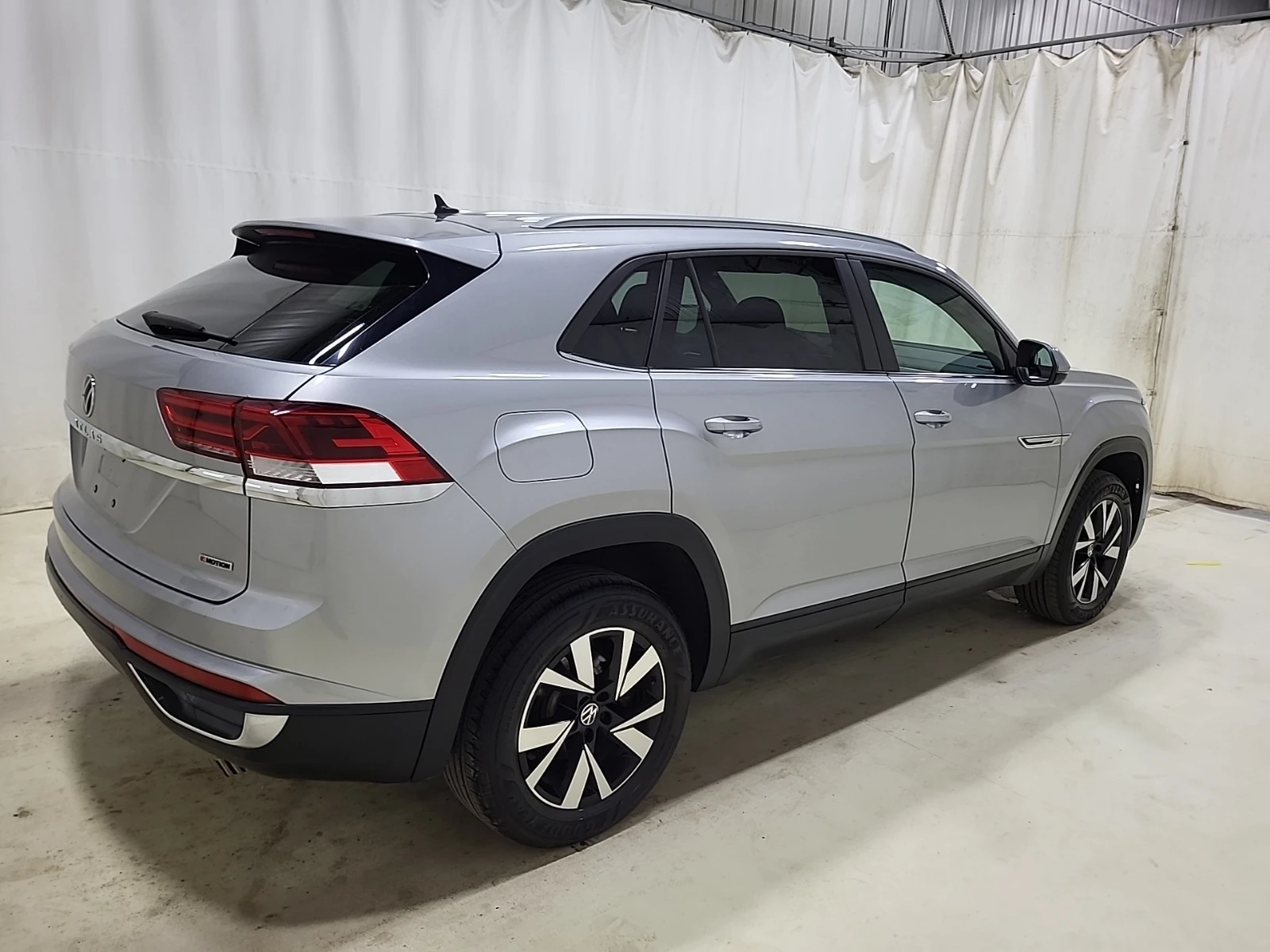 VW Atlas TRENDLINE* CARFAX* БЕЗ ПЪРВОНАЧАЛНА - изображение 4