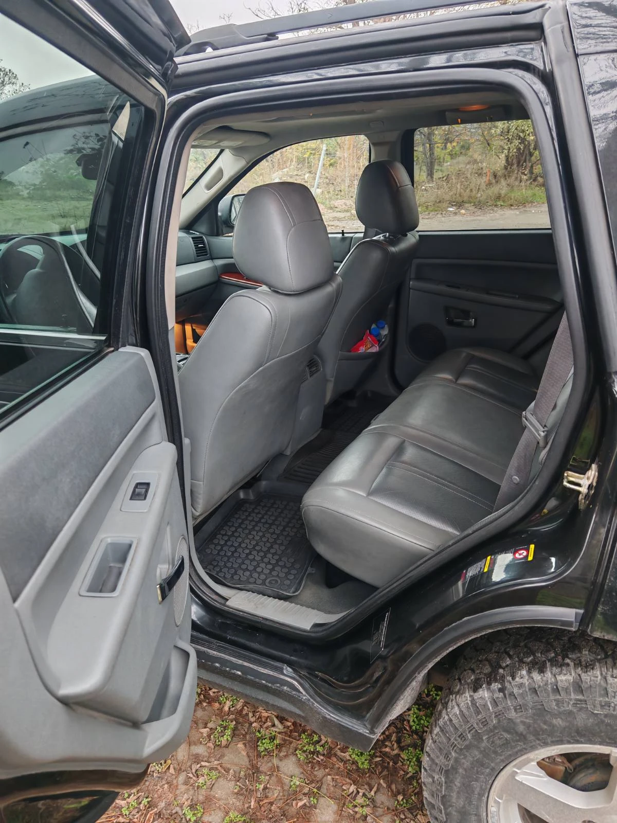 Jeep Grand cherokee  - изображение 8