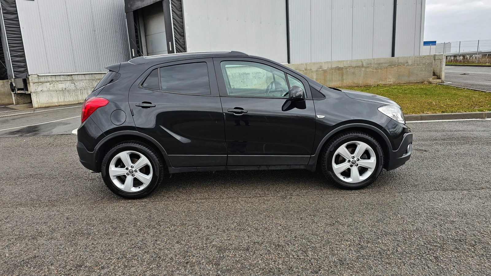 Opel Mokka 1.7D 4x4 6ск. - изображение 6