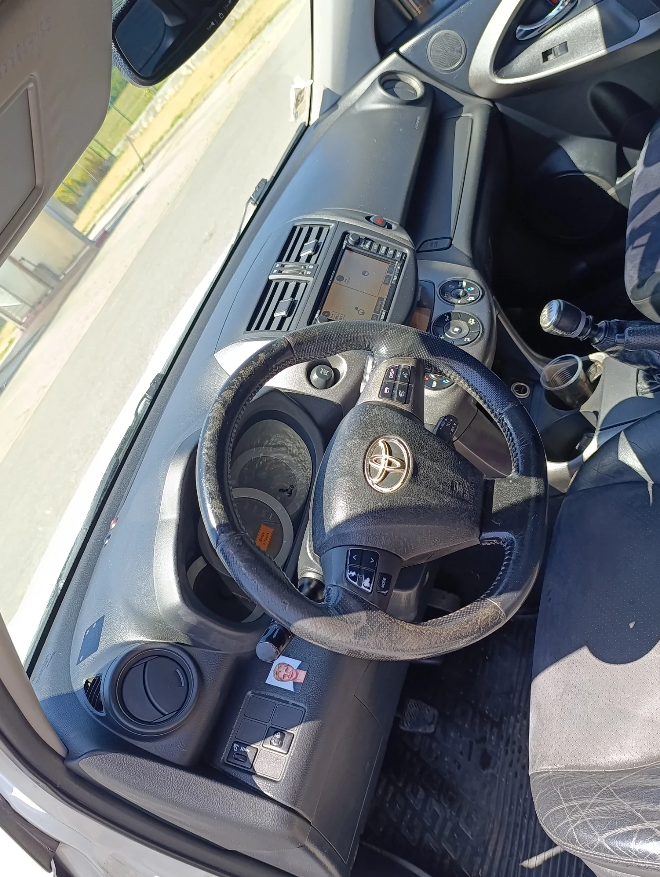 Toyota Rav4, снимка 7 - Автомобили и джипове - 55445203