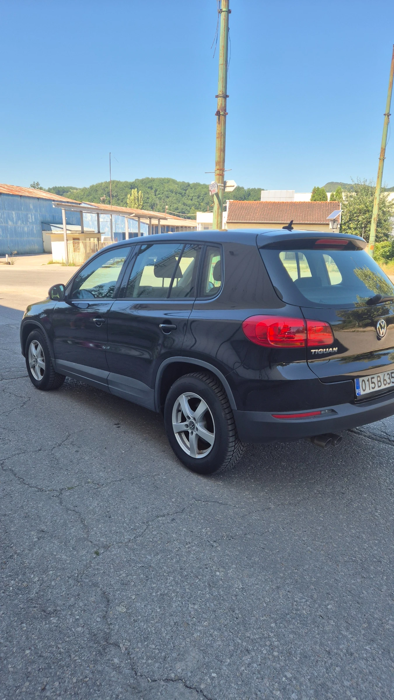 VW Tiguan 2.0TDI/4?4/, снимка 4 - Автомобили и джипове - 55522732