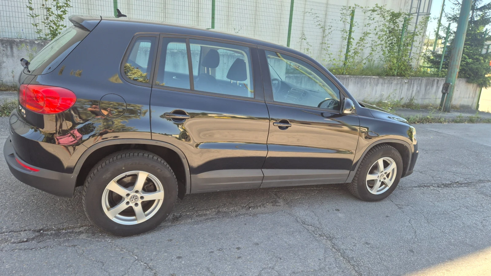 VW Tiguan 2.0TDI/4?4/, снимка 8 - Автомобили и джипове - 55522732