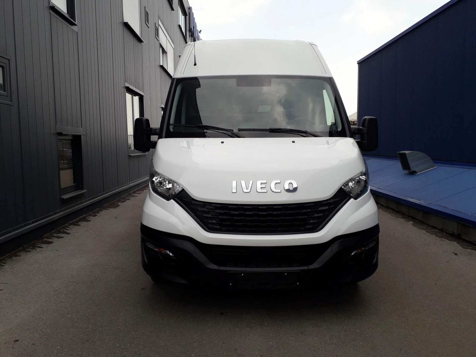 Iveco Daily 35S16 - изображение 2