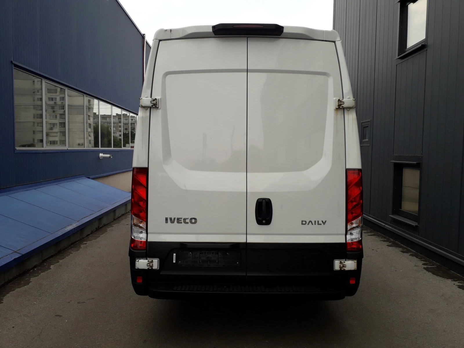 Iveco Daily 35S16 - изображение 5