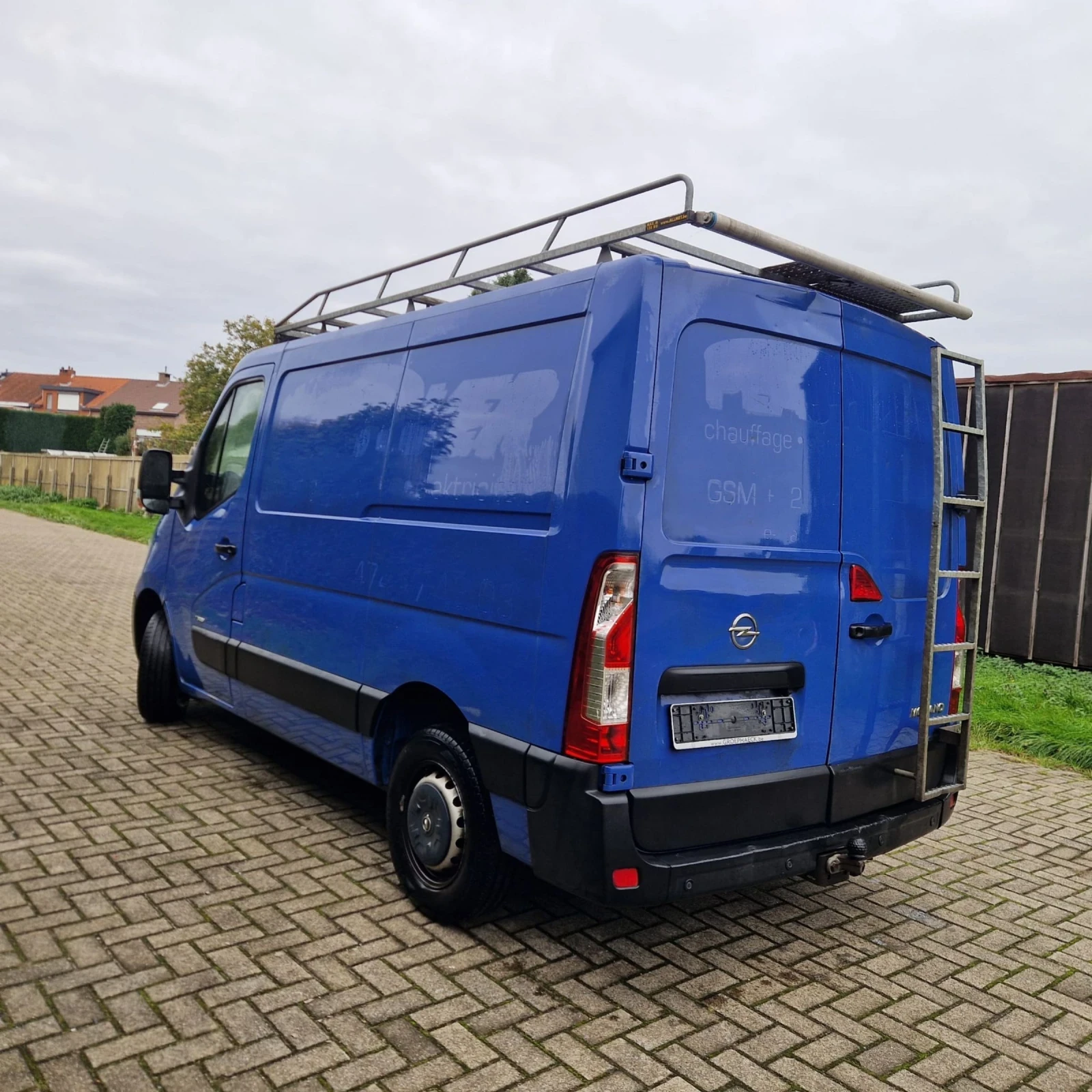 Opel Movano 2.3 dCi - изображение 2