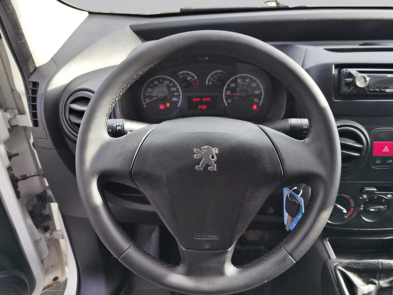Peugeot Bipper FOURGON COURT 1.3 BlueHDI 80//1706107 | Mobile.bg � ����������� 9