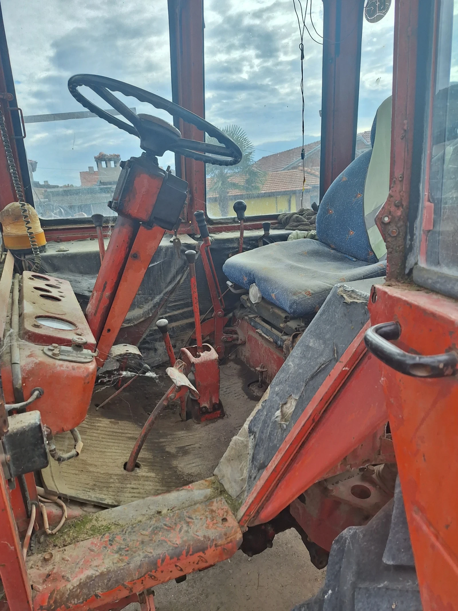 Трактор Владимировец T 25, снимка 2 - Селскостопанска техника - 56234034