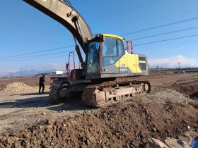 Багер Volvo EC200EL, снимка 4