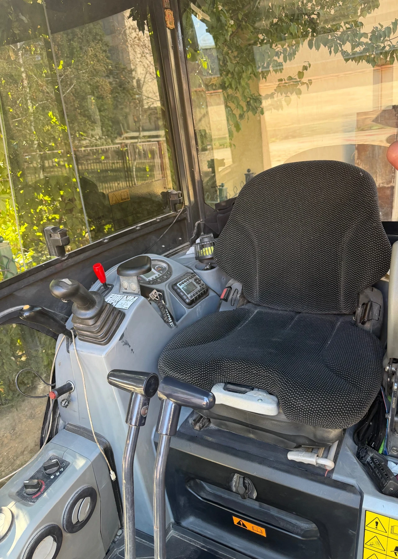 Багер Bobcat E19, снимка 4 - Индустриална техника - 56087704