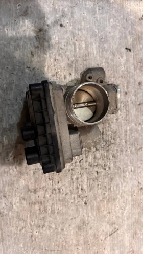 Дроселова Клапа за Mercedes A140 - A1661413125