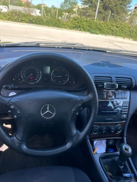 Mercedes-Benz C 200, снимка 5