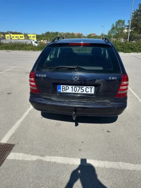 Mercedes-Benz C 200, снимка 4