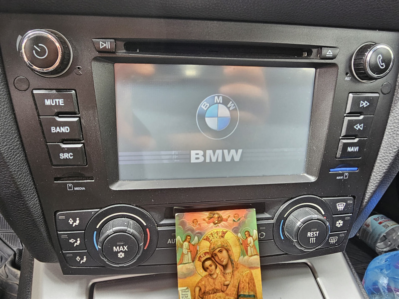 BMW 320, снимка 2 - Автомобили и джипове - 45583182