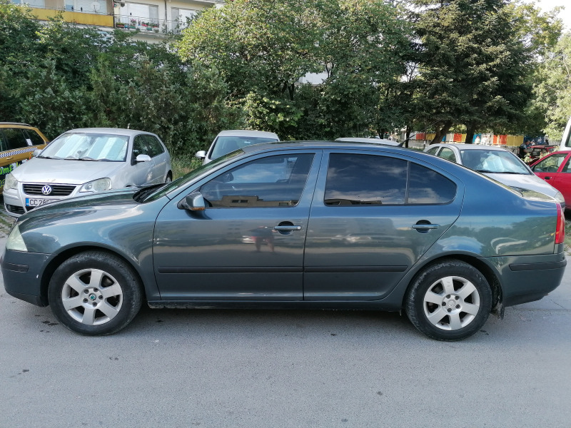 Skoda Octavia, снимка 3 - Автомобили и джипове - 46396077