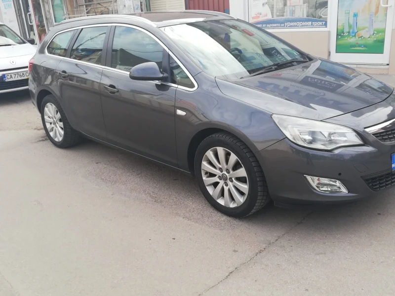 Opel Astra, снимка 2 - Автомобили и джипове - 47303296