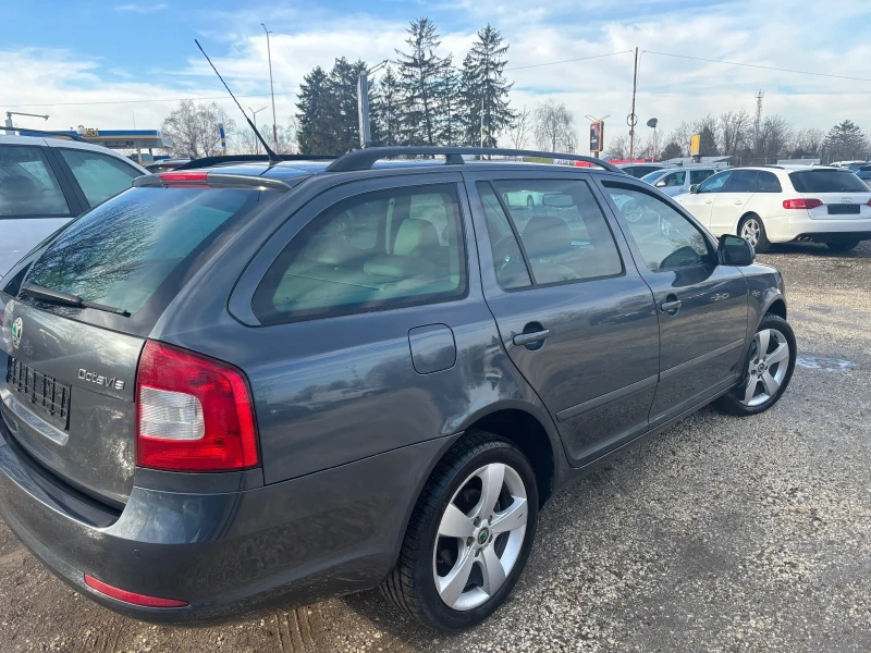 Skoda Octavia 2010+ 1.8+ ФЕЙС+ 4* 4+ КОЖА+ 6ск+ Н. ГУМИ+ С.ИСТОР, снимка 5 - Автомобили и джипове - 48440798