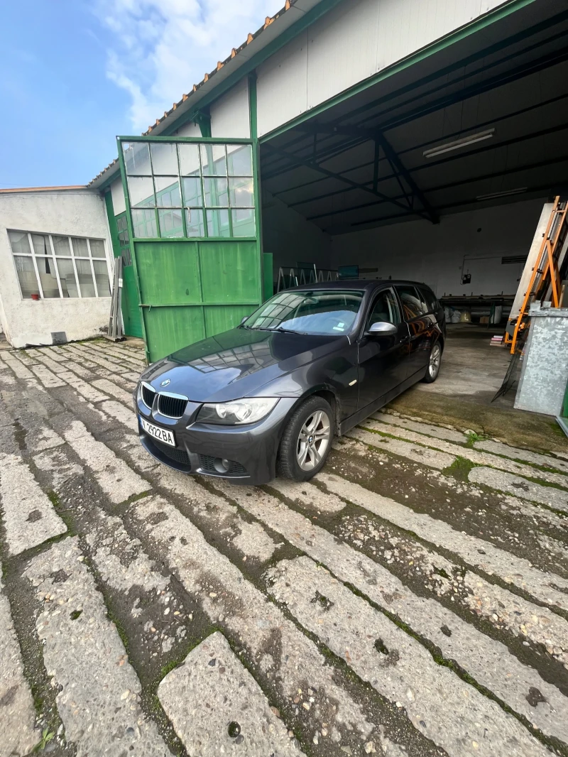 BMW 320, снимка 5 - Автомобили и джипове - 52154236