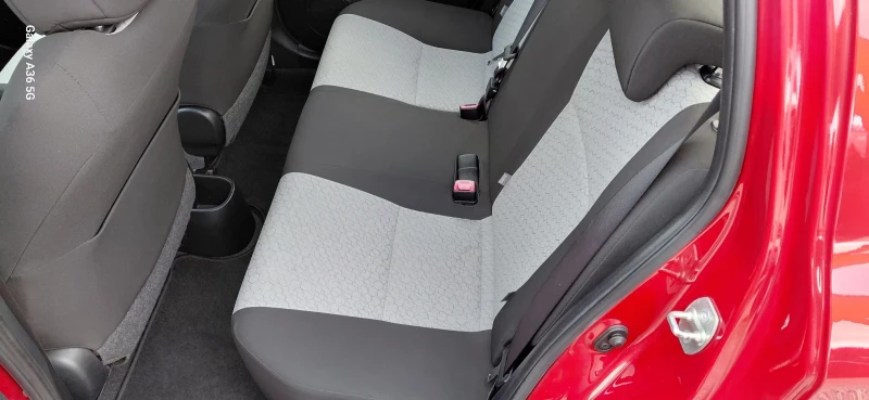 Toyota Yaris 1.4D, euro 5, CAMERA, NAVI, PANORAMA, снимка 14 - Автомобили и джипове - 52697773