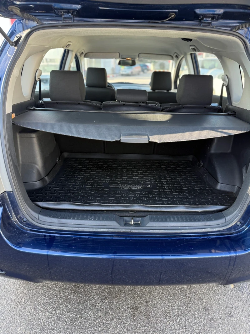 Toyota Corolla verso 1.6I* 120000KM!!!, снимка 7 - Автомобили и джипове - 52882160