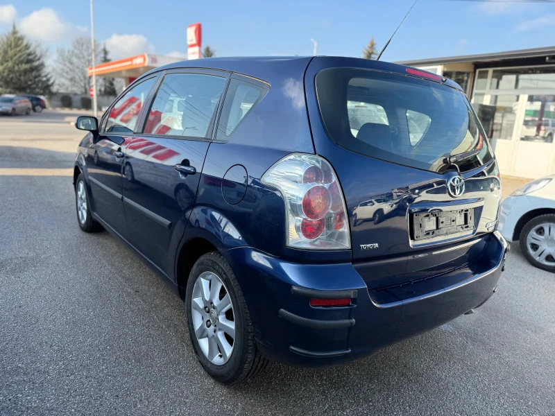 Toyota Corolla verso 1.6I* 120000KM!!!, снимка 6 - Автомобили и джипове - 52882160