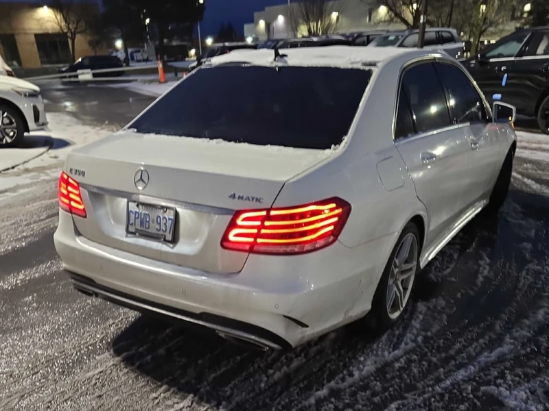 Mercedes-Benz E 350 * CARFAX * БЕЗ ПЪРВОНАЧАЛНА ВНОСКА, снимка 12 - Автомобили и джипове - 52918854