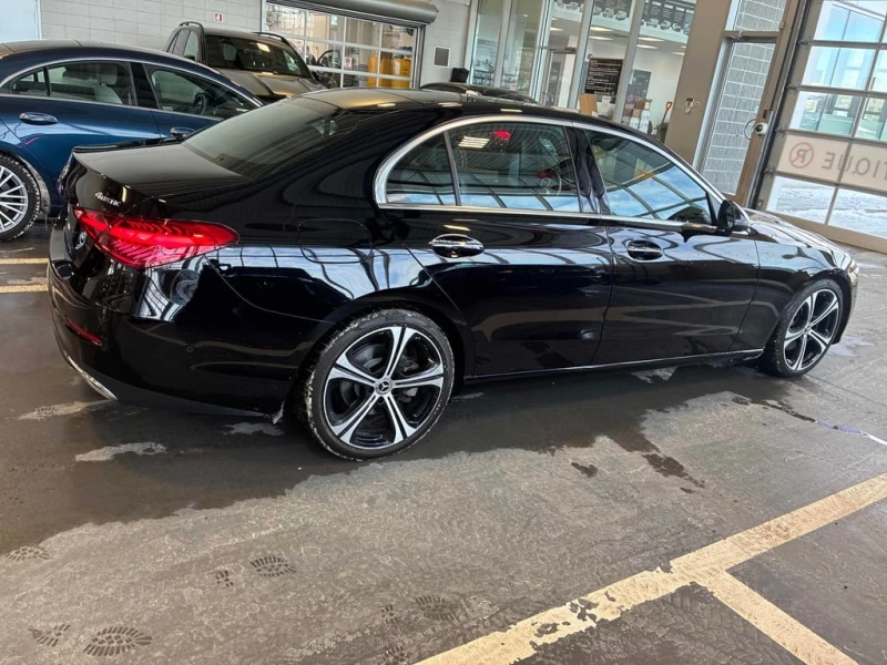 Mercedes-Benz C 300 * CARFAX * ЦЕНА ДО БГ, снимка 3 - Автомобили и джипове - 53383758