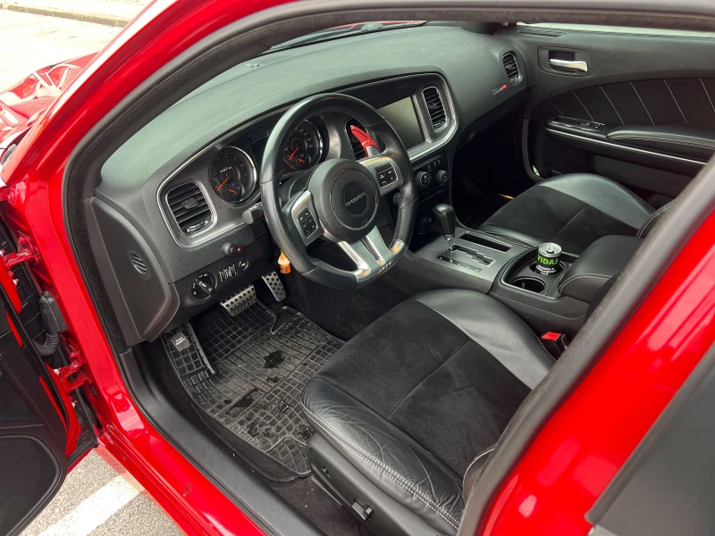 Dodge Charger 6.4 V8 HEMI SRT8, снимка 14 - Автомобили и джипове - 53489015