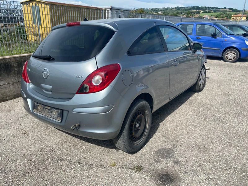 Opel Corsa 1.3CDTI tip A13DTC, снимка 6 - Автомобили и джипове - 32770284