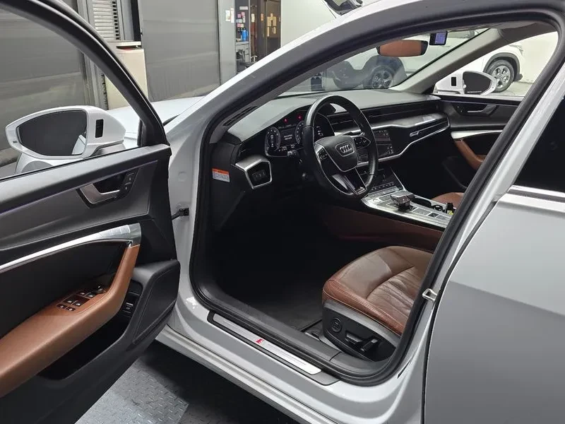 Audi A6 2.0 TFSI, снимка 10 - Автомобили и джипове - 55084775