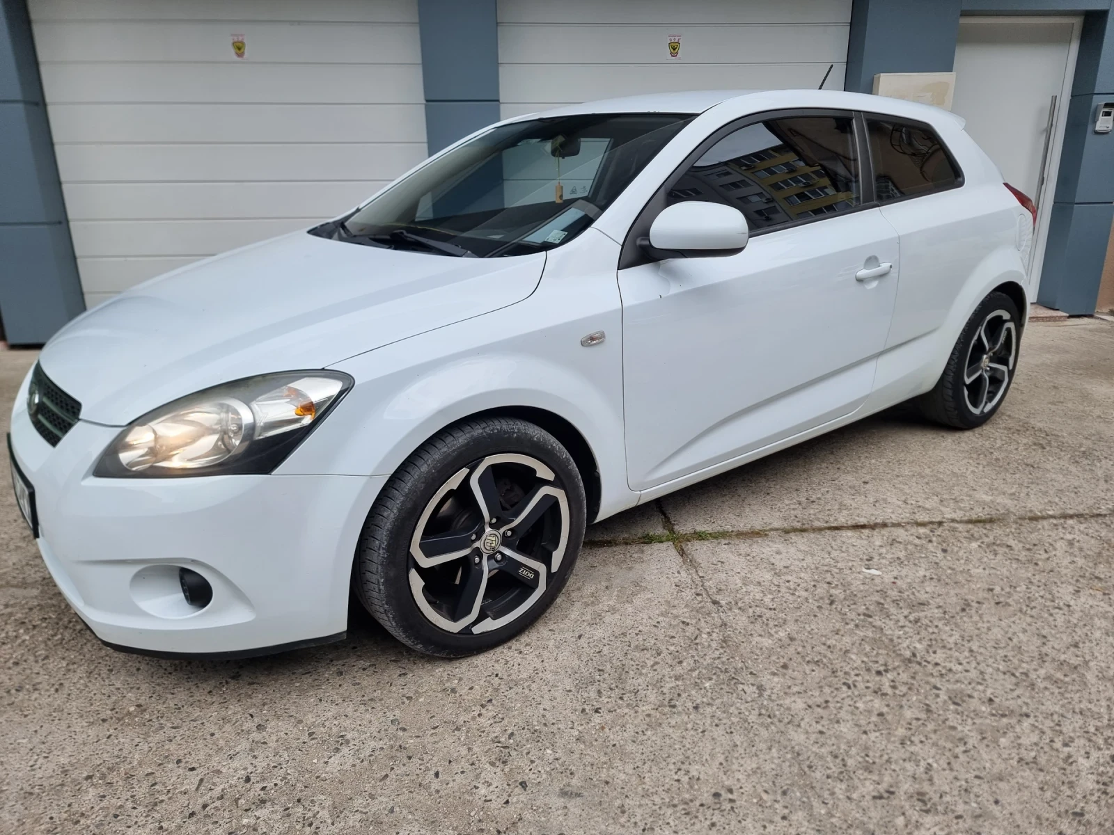 Kia Ceed 1.6 CRDI, снимка 1